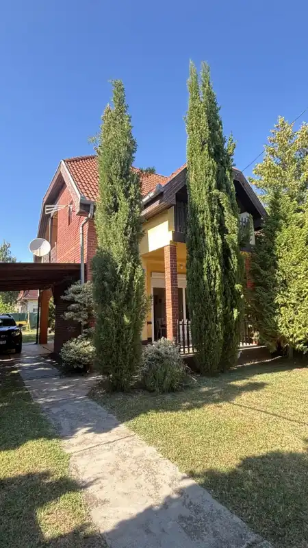 Eladó ingatlan, Zamárdi 7 szoba 167 m² 135 M Ft