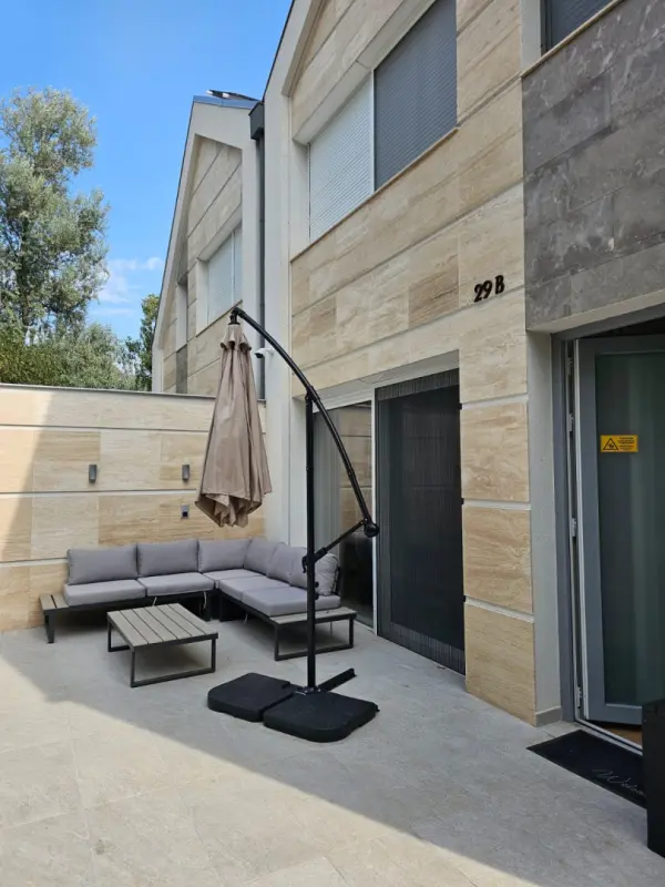 Eladó ingatlan, Zamárdi 5 szoba 140 m² 210 M Ft