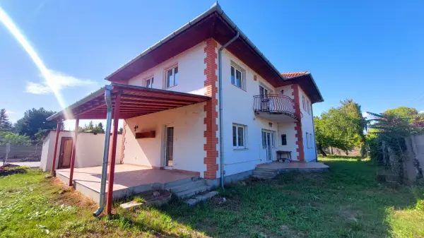 Eladó ingatlan, Zamárdi 6 szoba 176 m² 169 M Ft