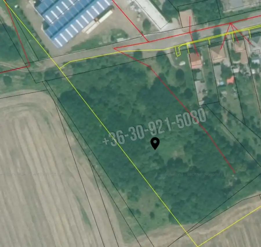 eladó  Ipari és kereskedelmi telek, Lőrinci