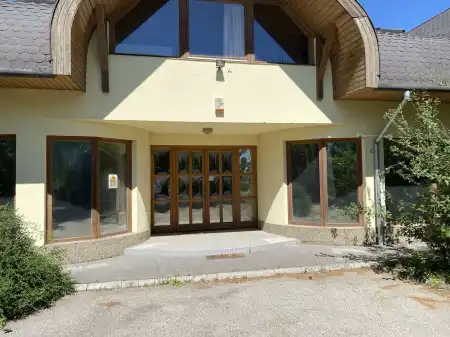 eladó ipari ingatlan, Dunaharaszti