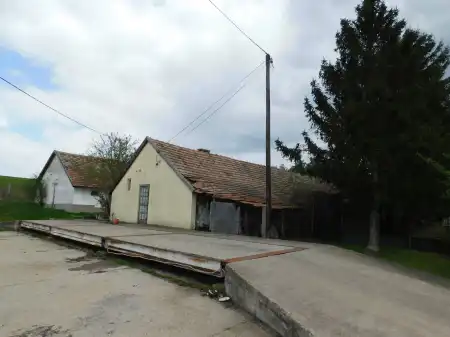 eladó ipari ingatlan, Mátraderecske