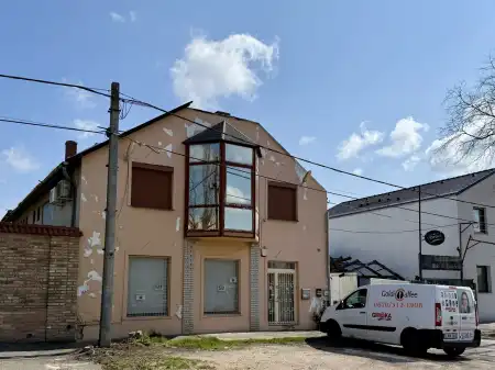 eladó ipari ingatlan, Székesfehérvár