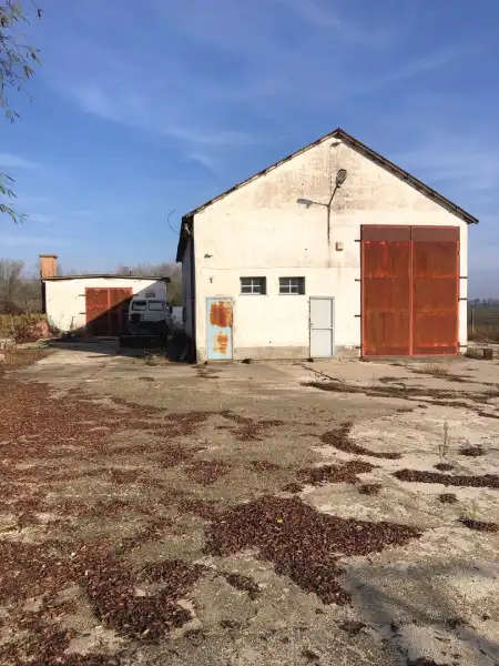 eladó ipari ingatlan, Újkígyós