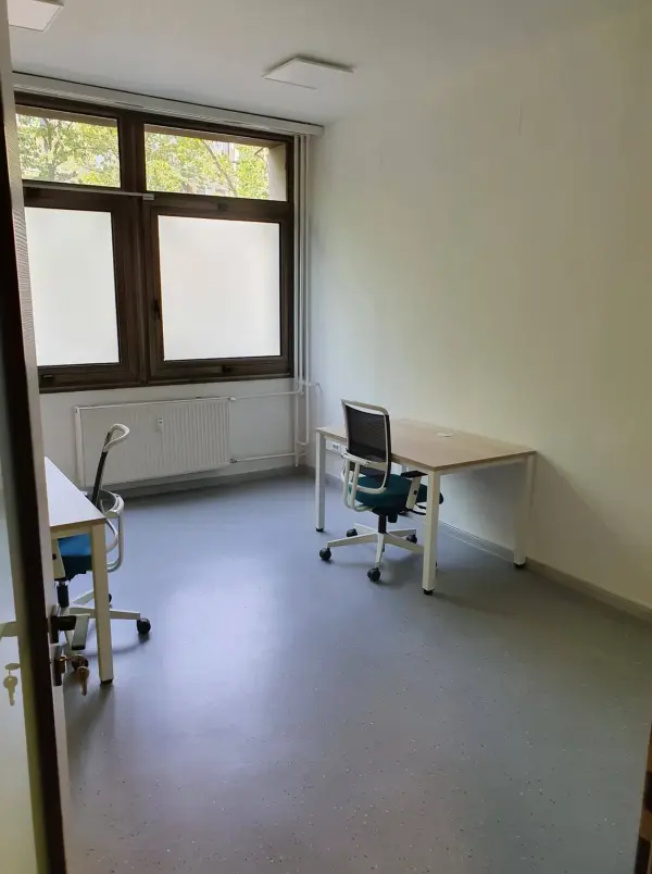 Eladó iroda, Budapest, IX. kerület 18 szoba 462 m² 439.6 M Ft