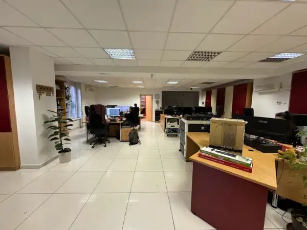 Eladó iroda, Budapest, XI. kerület 6 szoba 286 m² 317 M Ft