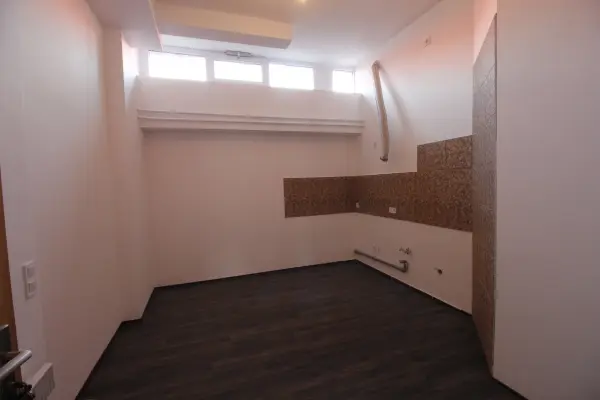 Eladó iroda, Sopron 1 szoba 32 m² 24.49 M Ft