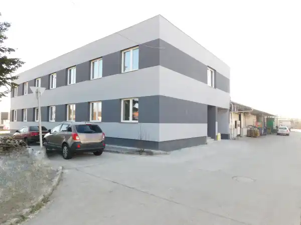 Eladó irodaház, Eger 11 szoba 648 m² 175 M Ft