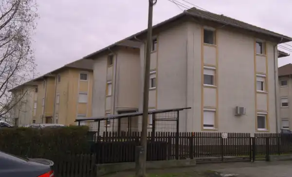 Eladó lakás, Albertirsa 3 szoba 43 m² 59 M Ft