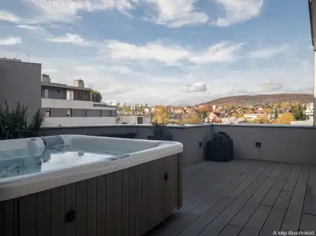 Eladó lakás, Balatonfüred 4 szoba 159 m² 419 M Ft