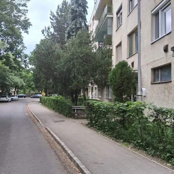 Eladó lakás, Békéscsaba 1 szoba 43 m² 20.9 M Ft