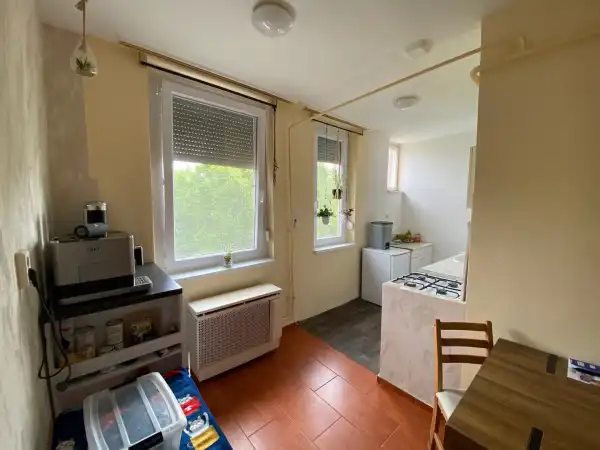 Eladó lakás, Békéscsaba 2 szoba 65 m² 23.9 M Ft