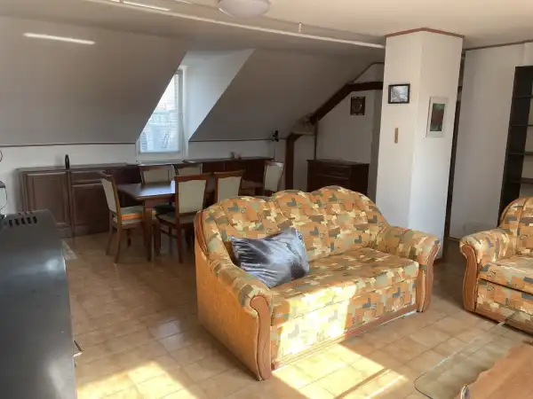 Eladó lakás, Békéscsaba 3+1 szoba 70 m² 47.5 M Ft