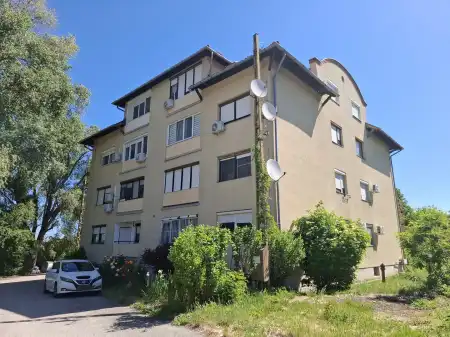 eladó lakás, Bicske