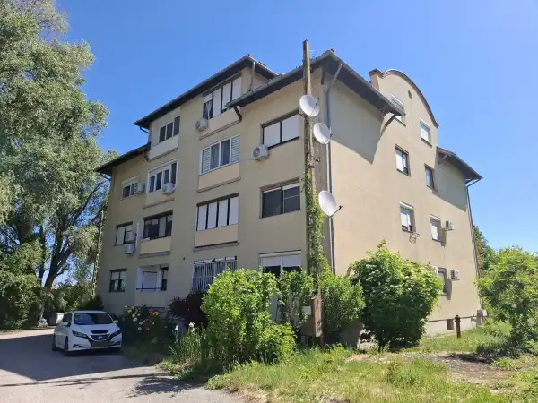 Eladó lakás, Bicske 1+1 szoba 46 m² 41.9 M Ft