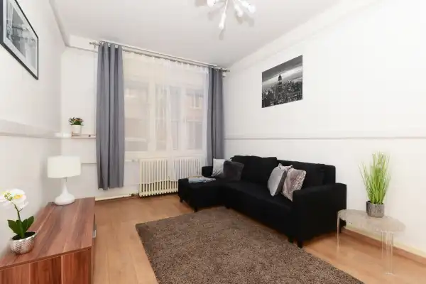 Eladó lakás, Budapest, I. kerület 1+1 szoba 36 m² 66 M Ft