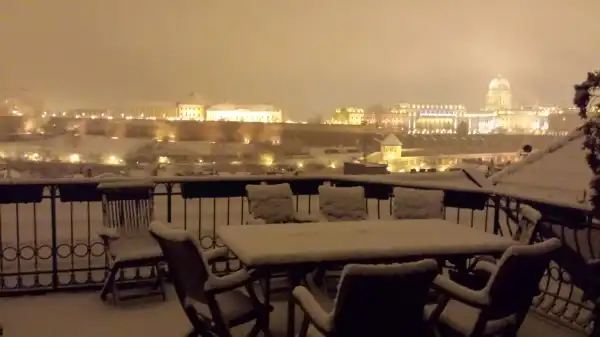 Eladó lakás, Budapest, I. kerület 2 szoba 107 m² 209 M Ft