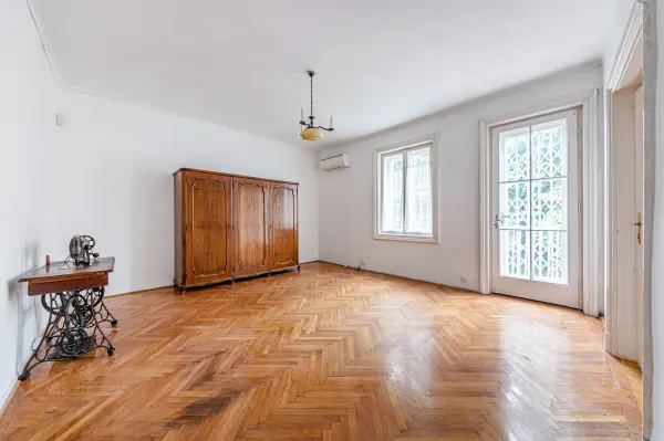 Eladó lakás, Budapest, I. kerület 3 szoba 136 m² 290 M Ft