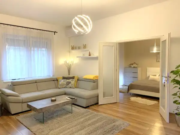 Eladó lakás, Budapest, II. kerület 2+1 szoba 66 m² 99.9 M Ft