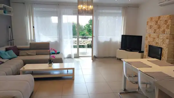 Eladó lakás, Budapest, II. kerület 3+1 szoba 88 m² 215 M Ft