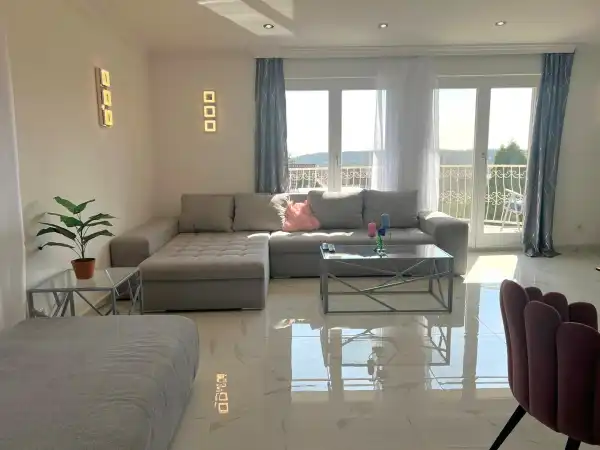 Eladó lakás, Budapest, II. kerület 3+1 szoba 96 m² 255 M Ft