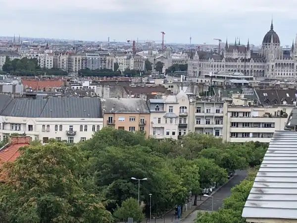 Eladó lakás, Budapest, II. kerület 3 szoba 86 m² 144 M Ft