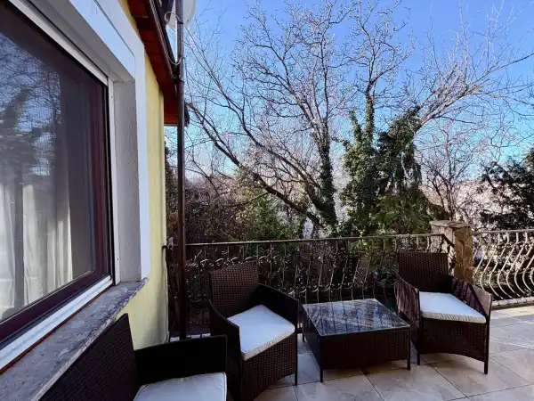 Eladó lakás, Budapest, II. kerület 4 szoba 126 m² 255 M Ft