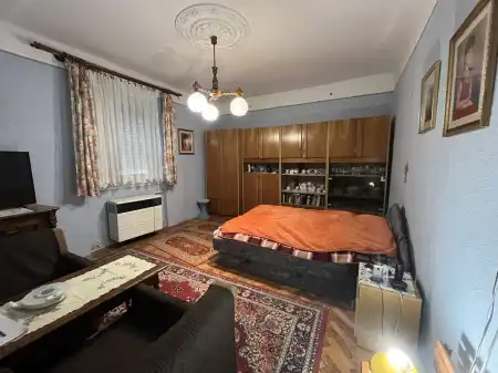 Eladó lakás, Budapest, III. kerület 1 szoba 35 m² 30.2 M Ft