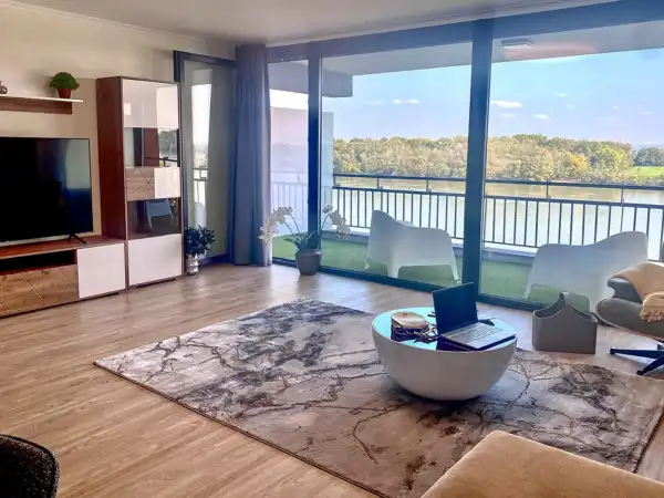 Eladó lakás, Budapest, III. kerület 2 szoba 67 m² 158.26 M Ft