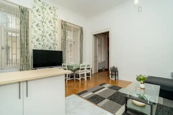 Eladó lakás, Budapest, IX. kerület 3 szoba 91 m² 109.2 M Ft