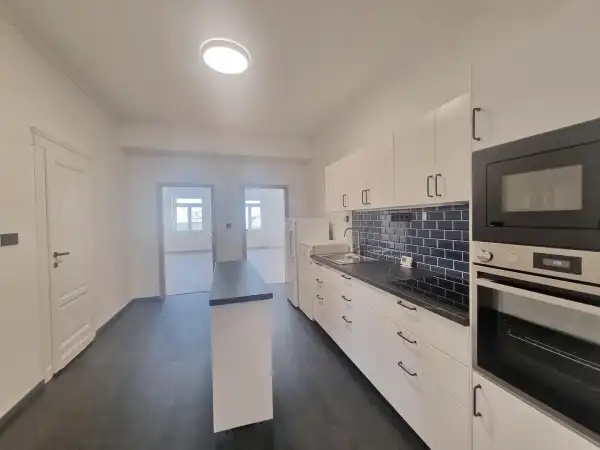 Eladó lakás, Budapest, IX. kerület 3 szoba 110 m² 150 M Ft