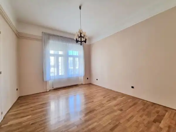 Eladó lakás, Budapest, IX. kerület 3+1 szoba 107 m² 119 M Ft