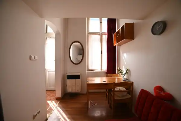 Eladó lakás, Budapest, V. kerület 1 szoba 17 m² 36.8277 M Ft