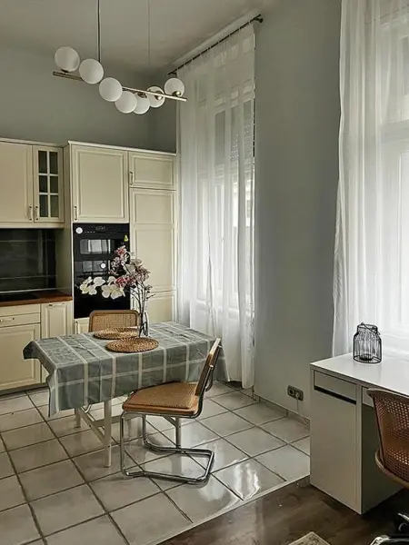 Eladó lakás, Budapest, V. kerület 1+1 szoba 36 m² 58.5 M Ft