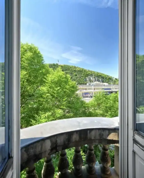 Eladó lakás, Budapest, V. kerület 6 szoba 170 m² 342.9 M Ft