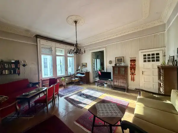 Eladó lakás, Budapest, V. kerület 2 szoba 89 m² 225 M Ft