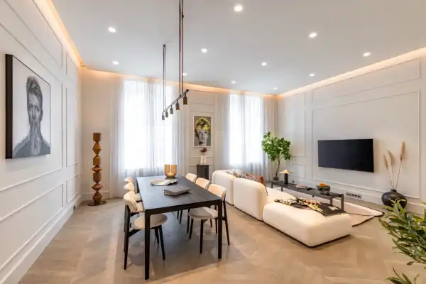 Eladó lakás, Budapest, VI. kerület 2 szoba 83 m² 249.9 M Ft