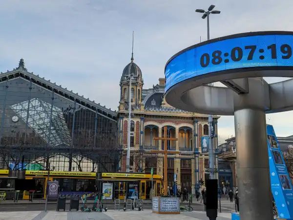 Eladó lakás, Budapest, VI. kerület 2 szoba 54 m² 81 M Ft