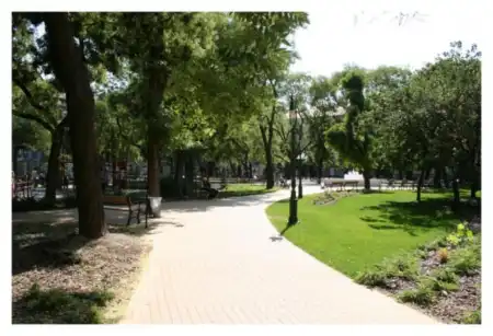 Eladó lakás, Budapest, VI. kerület 2 szoba 45 m² 74.5 M Ft