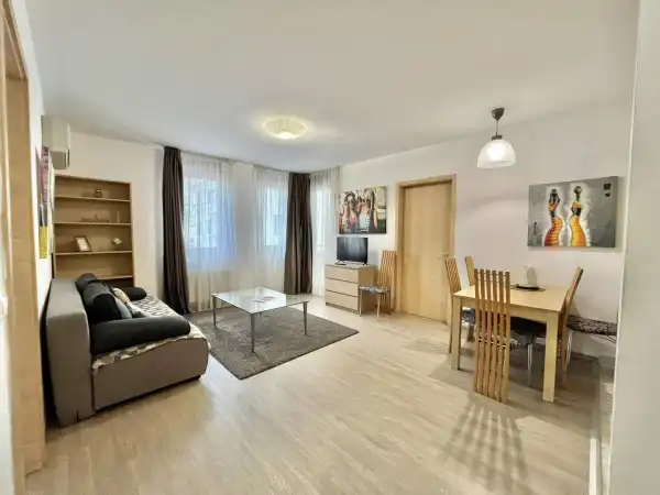 Eladó lakás, Budapest, VI. kerület 3 szoba 64 m² 119 M Ft