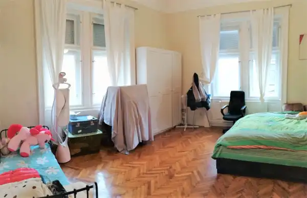 Eladó lakás, Budapest, VI. kerület 3 szoba 97 m² 74.9 M Ft