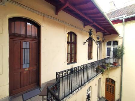 eladó lakás, Budapest, VI. kerület