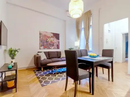 eladó lakás, Budapest, VI. kerület