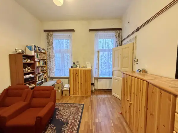 Eladó lakás, Budapest, VI. kerület 1+1 szoba 39 m² 54.9 M Ft