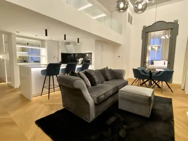 Eladó lakás, Budapest, VI. kerület 3 szoba 80 m² 205 M Ft