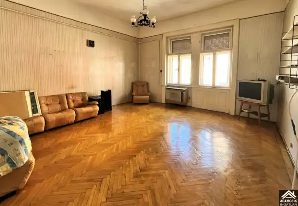 Eladó lakás, Budapest, VII. kerület 4 szoba 95 m² 59.9 M Ft
