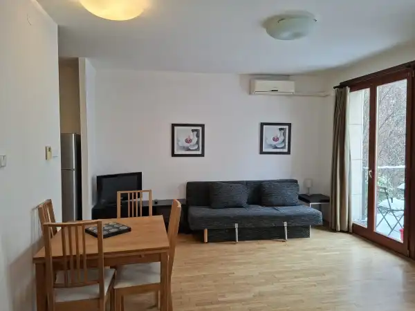 Eladó lakás, Budapest, VII. kerület 2 szoba 47 m² 98 M Ft