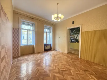 Eladó lakás, Budapest, VII. kerület 2 szoba 62 m² 84.9 M Ft