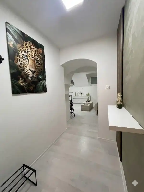 Eladó lakás, Budapest, VII. kerület 1 szoba 32 m² 30 M Ft