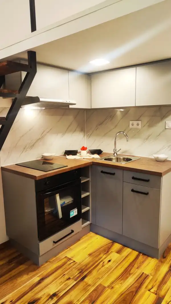 Eladó lakás, Budapest, VII. kerület 1 szoba 13 m² 35.8 M Ft